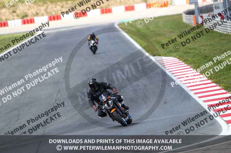 cadwell no limits trackday;cadwell park;cadwell park photographs;cadwell trackday photographs;enduro digital images;event digital images;eventdigitalimages;navarra;no limits trackdays;peter wileman photography;racing digital images;trackday digital images;trackday photos